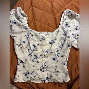 Sienna Sky Blue Floral Puff Sleeve Blouse